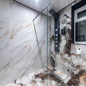 Double Room Shared Toilet